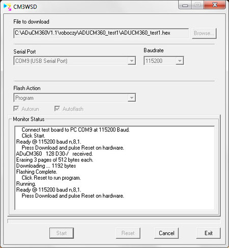 Rys. 3. Okno programu CM3WSD wykorzystywanego do ładowania programu interfejsem USB: a) ustawienia wstępne, b) komunikat po zakończeniu ładowania