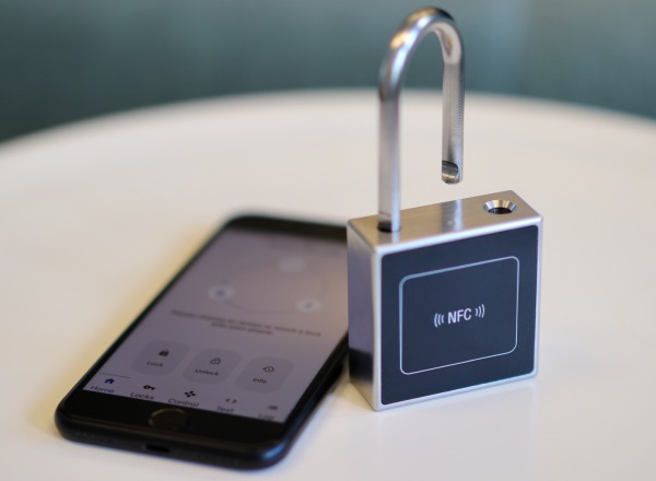 Infineon NAC1080 Smart lock