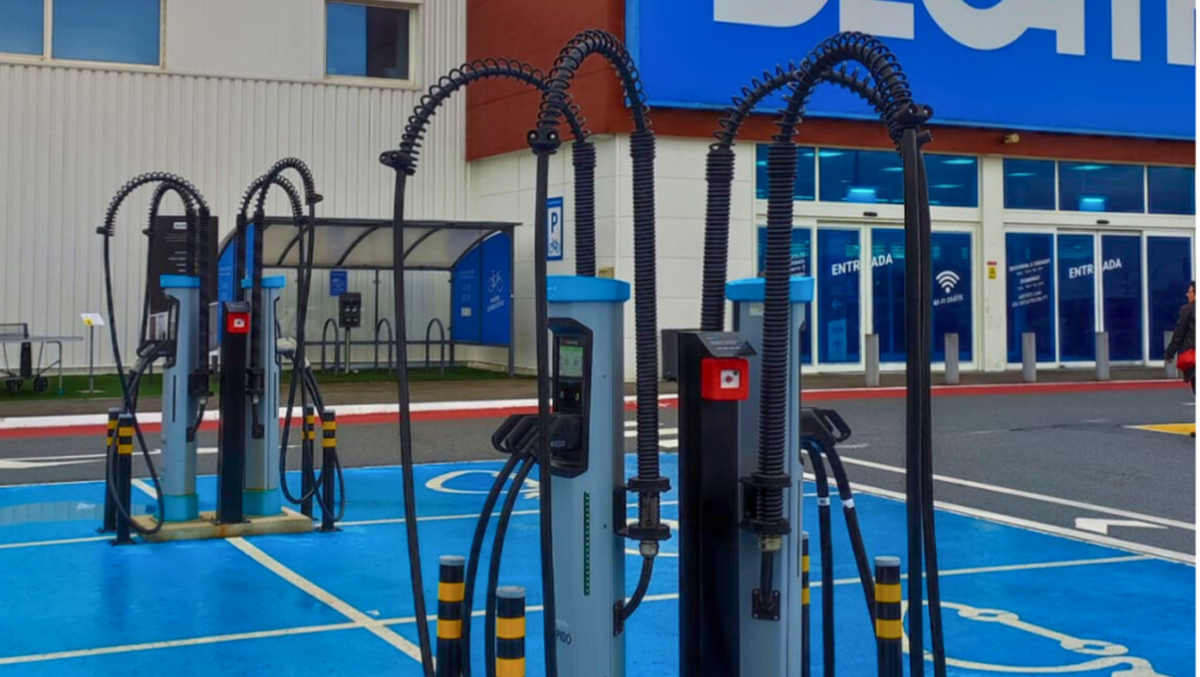 Stacja ładowania | źródło: Powerdot