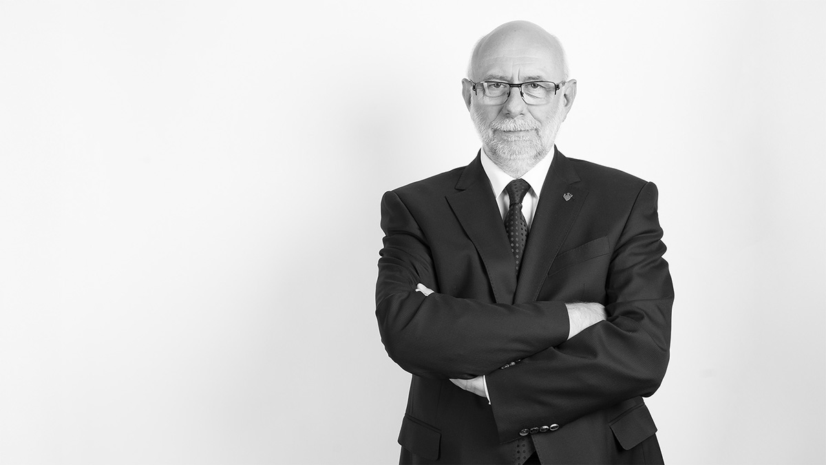 Prof. dr hab. inż. Jan Franciszek Szmidt | źródło: Politechnika Warszawska