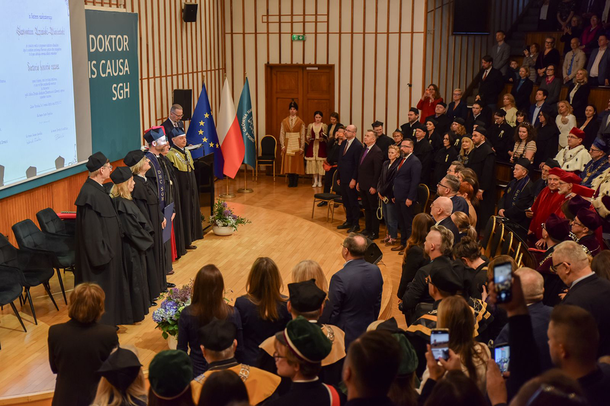 Źródło: LinkedIn, Sławosz Uznański-Wiśniewski