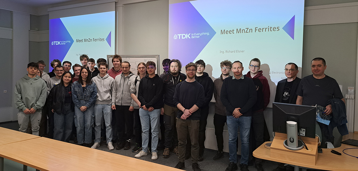Wykład o ferrytach na Politechnice Łódzkiej. Fot. Justyna Szwabowska, TDK Polska Sp. z o.o.