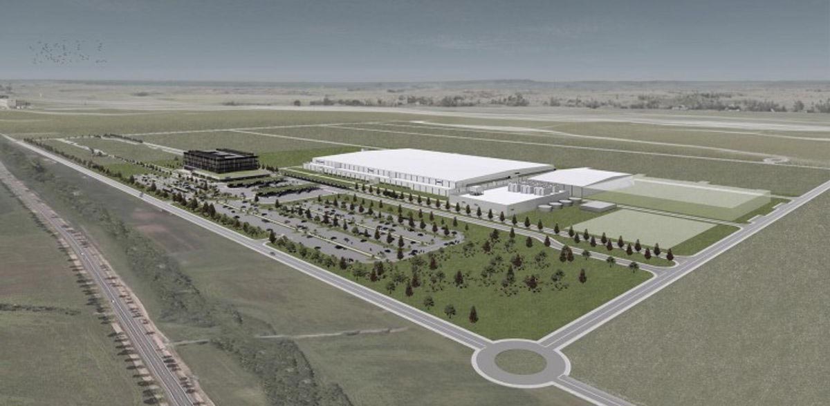 Działka w Miękini pod Wrocławiem na terenie Legnicka SSE, przeznaczona na inwestycję firmy Intel i oficjalnie przekazana wykonawcy w 2024 roku | źródło: wroclaw.pl