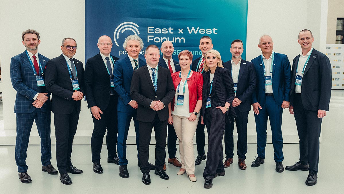 Prelegenci ubiegłorocznej edycji East x West Forum. Fot. Wojciech Chrubasik