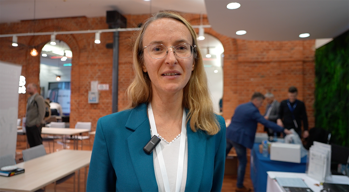 Dr Anna Kamińska, Prezes Zarządu Creotech Quantum S.A. podczas wypowiedzi na Hardware Forum w Łodzi. Fot. Agnieszka Kubasik