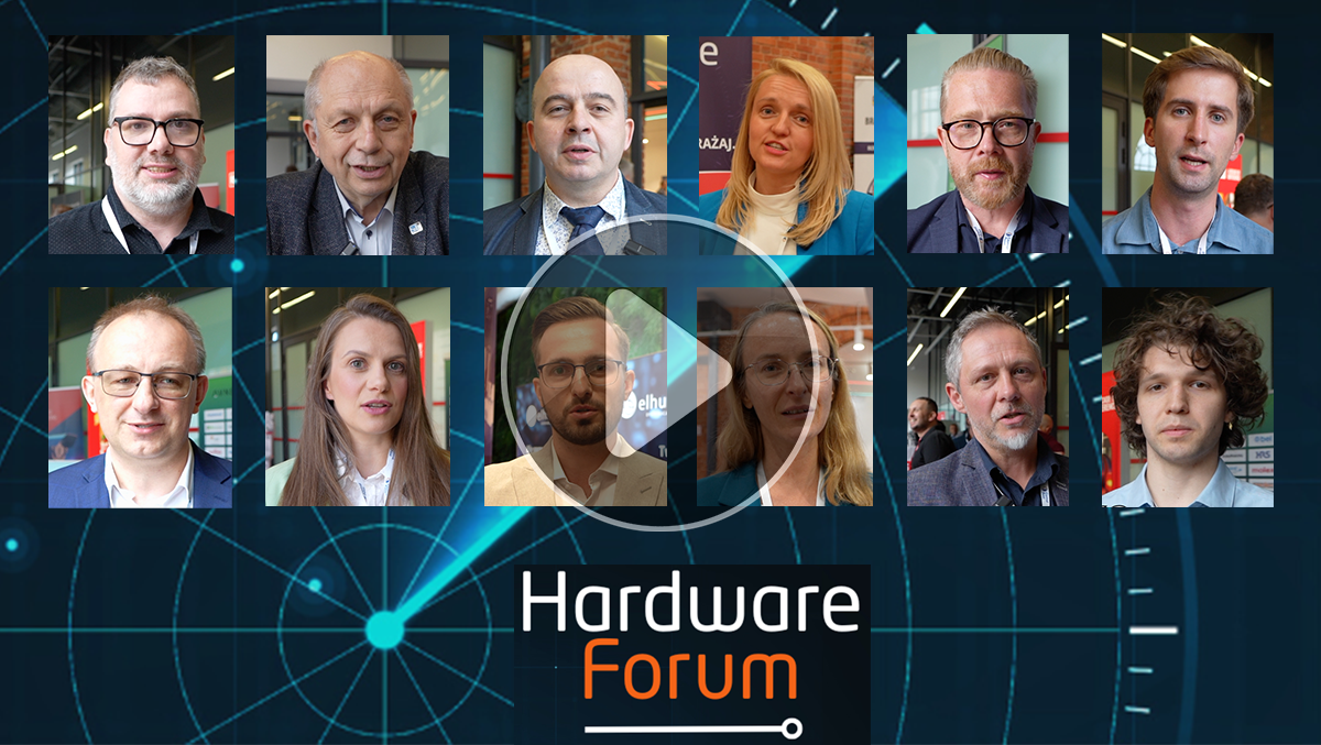 Zapraszamy do obejrzenia filmu i wysłuchania krótkich wypowiedzi prelegentów Hardware Forum 2026 i organizatorów majowej konferencji dla inżynierów z branży elektronicznej: Konrad Bruliński z Lemontech, prof. Krzysztof Kulpa z Politechniki Warszawskiej, Zbigniew Huber z FLC, Ewa Załupska z firmy KROK, Jerzy Kozieł z MPTECH, Grzegorz Potyralski z VIGO Photonics, dr Krzysztof Czuba z Politechniki Warszawskiej, Anna Beata Kalisz Hedegaard z Quantum Security Defence, Adrian Cichosz z Elhurt Dystrybucja Anna Kamińska z Creotech Quantum, oraz Łukasz Jaeszke i Adam Jaeszke z TEK.day [materiał redakcyjny]