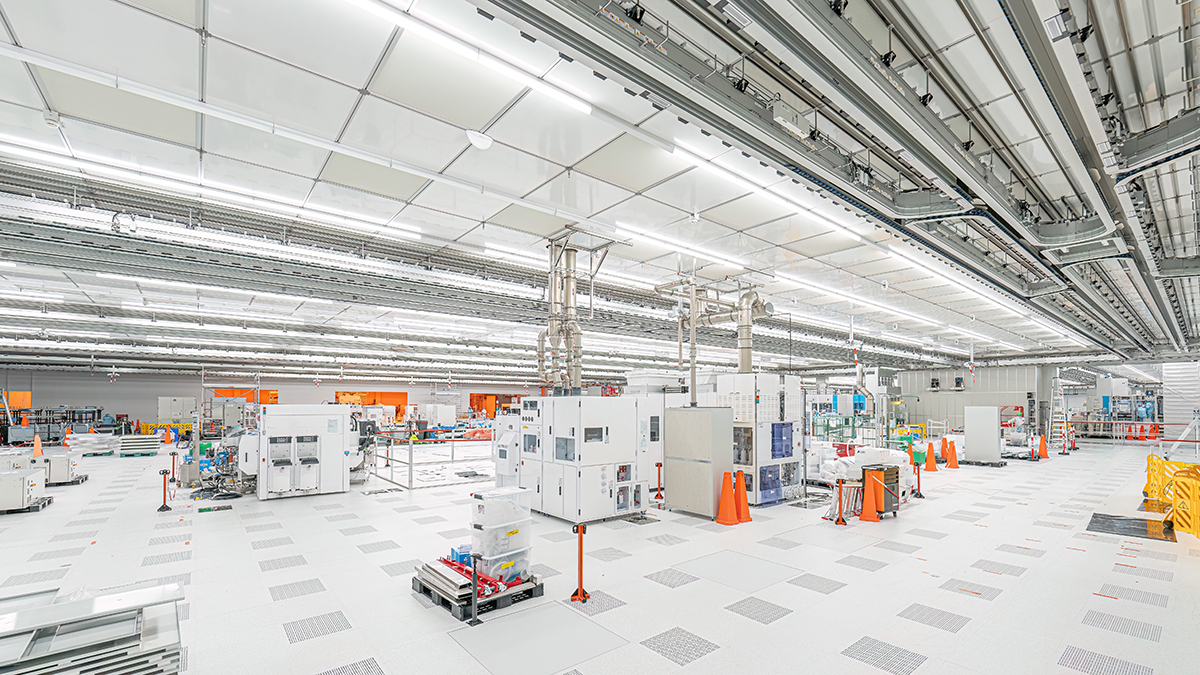 Smart Power Fab | źródło: Infineon Copyright Lichtwerke
