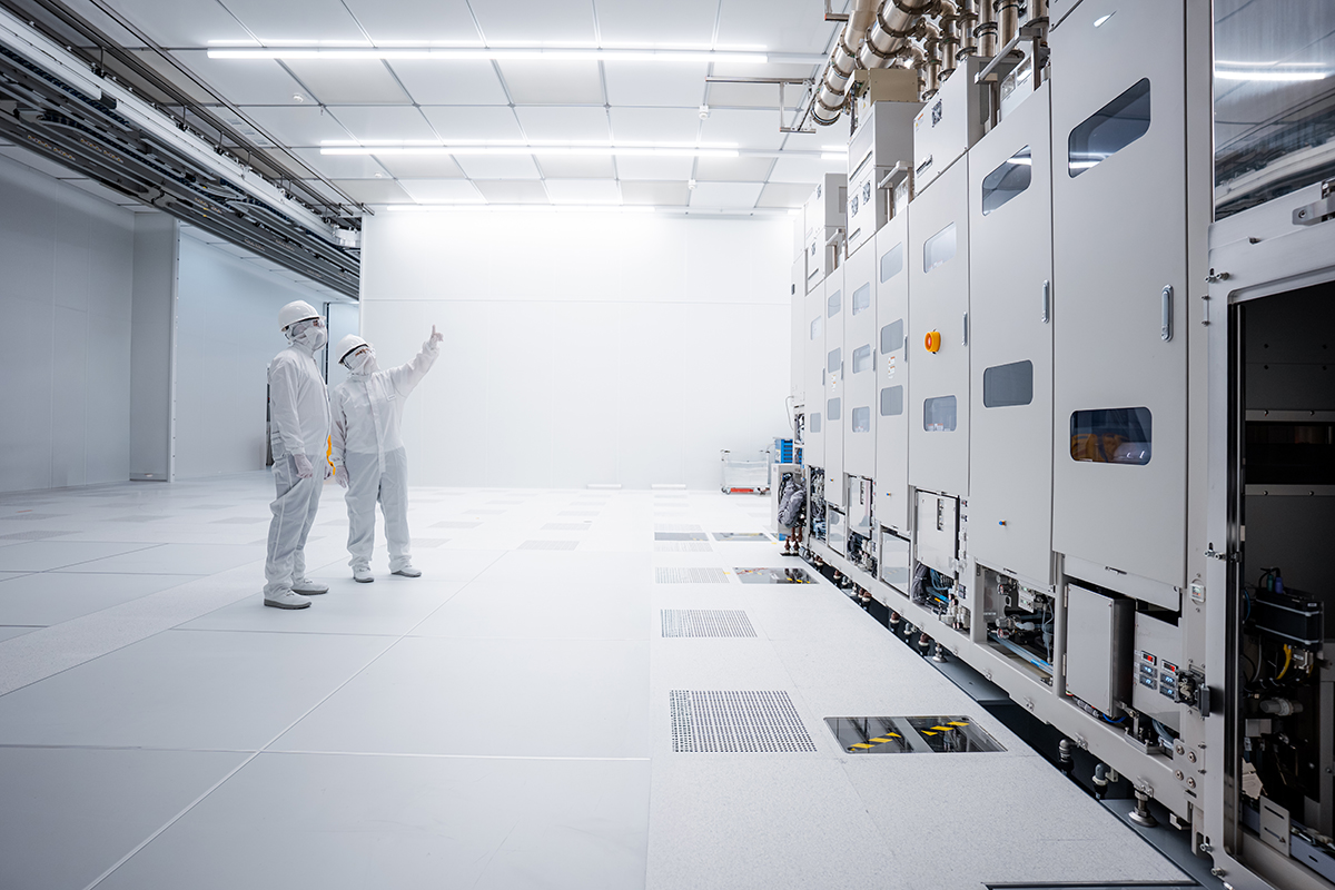 Smart Power Fab | źródło: Infineon Copyright Lichtwerke