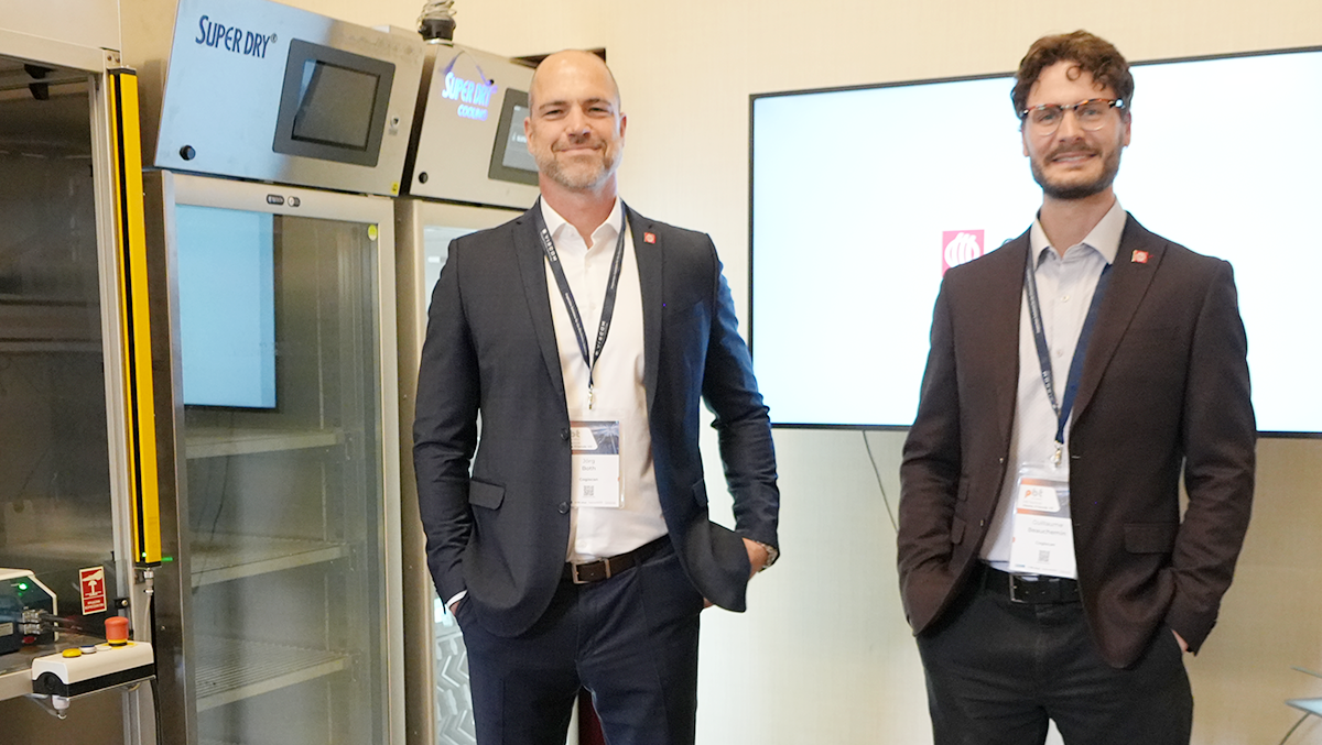 Jörg Both i Guillaume Beauchemin z firmy Cogiscan. Fot. Agnieszka Kubasik