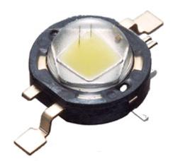 Fot. 4. Wygląd diody W42180 z rodziny P4 
(bez płytki drukowanej, radiatora itp.), produkowanej przez firmę Seoul Semiconductor