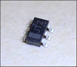 Przetwornica obniżająca z wbudowanym tranzystorem MOSFET