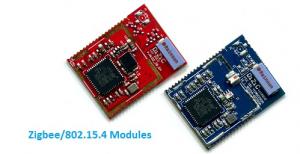 Fot. 4. Moduły ZigBee z mikrokontrolerami STM32W wchodzące w skład zestawu STM32W108B-SK (Dizic)